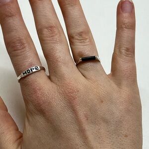 Sterling silver onyx bar ring